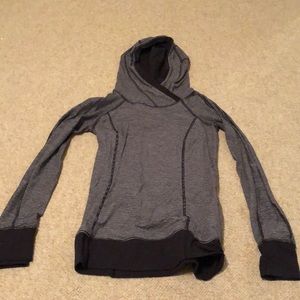 Lululemon Pullover